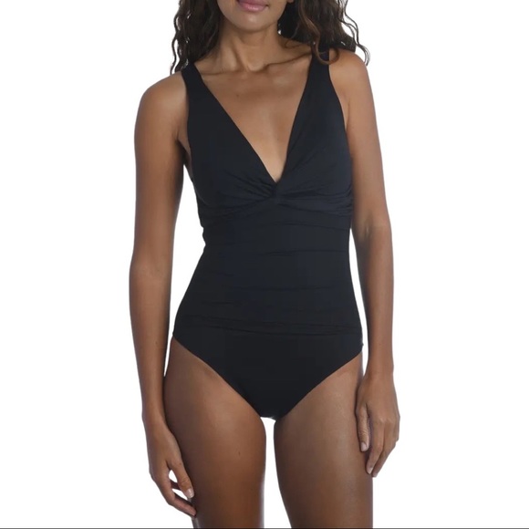 NWT La Blanca Mdnght sland Goddess Lace | Clothes desgn, La blanca